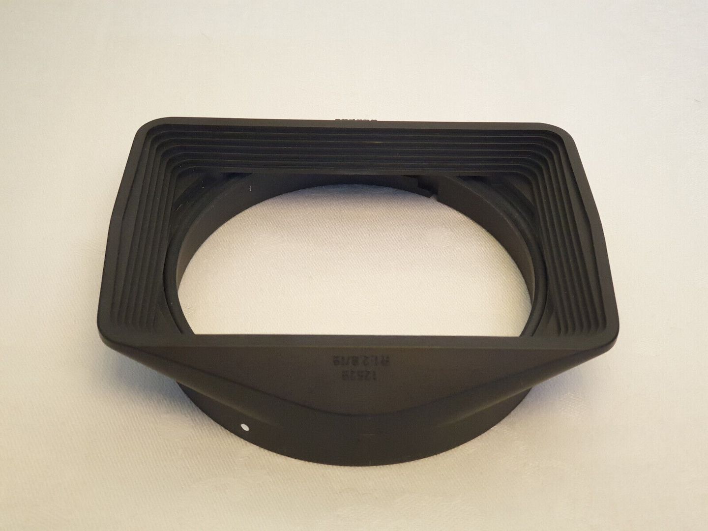 Leica Elmarit-R 2.8/19mm 11225 mit Gegenlichtblende 12546, 1. Hand, Leitz, TOP