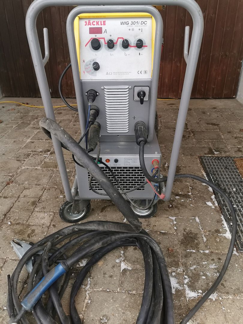WIG Schweißgerät Jäckle WIG 301i DC + Kühlgerät FKG 3, auf Waagen komplett