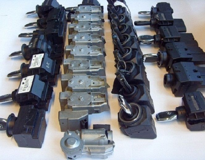 Lenkradschloss Mercedes - w447,w639,w906 Reparatur