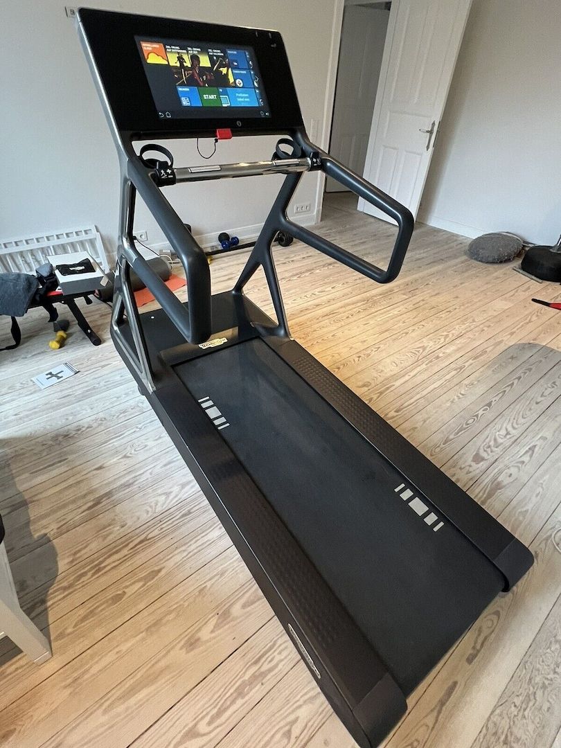 Technogym Run Personal. Guter Zustand. Baujahr 2015