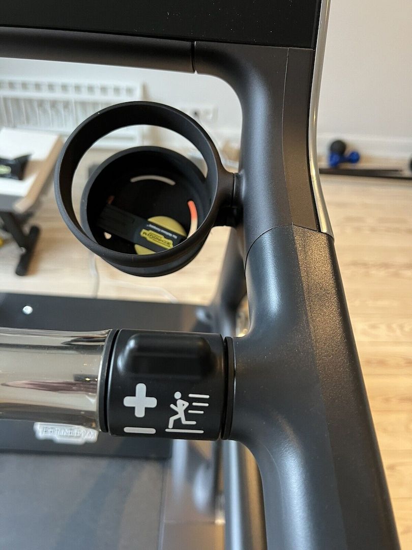 Technogym Run Personal. Guter Zustand. Baujahr 2015