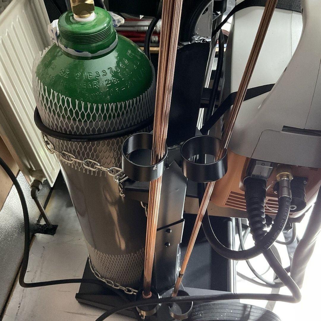 REHM WIG Schweißgerät TIGER 230 AC/DC HIGH digital mit viel Zubehör, unbenutzt