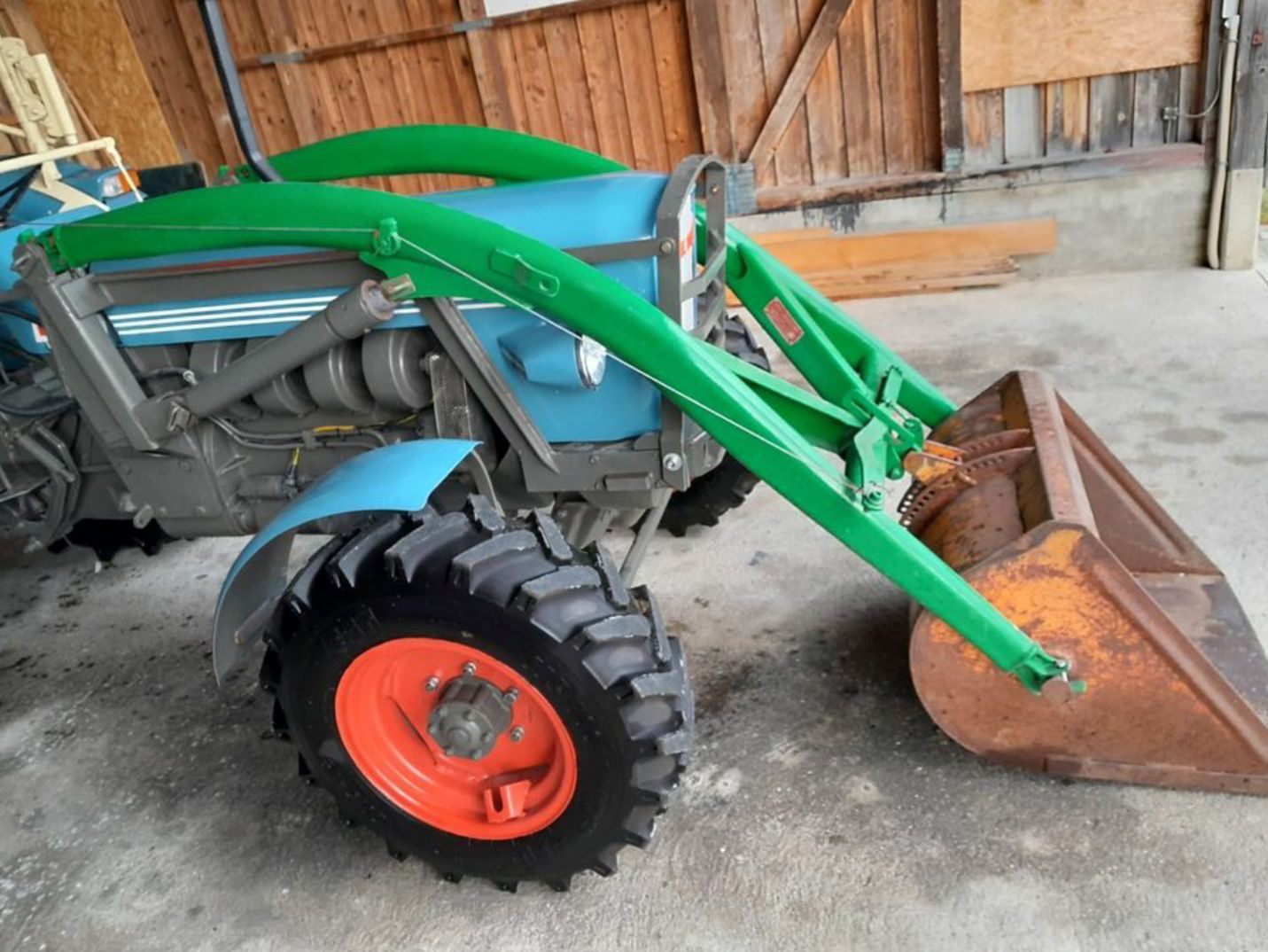 Eicher Königstiger 3015, 3016 Frontlader Baas Typ BL2 mit Anbaukonsole, komplett Hydraulik