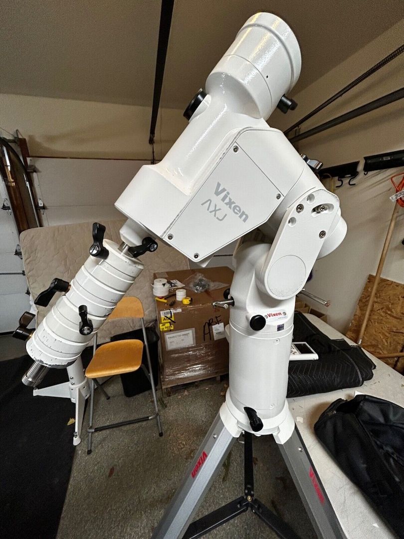 Vixen AXJ Go-To Teleskophalterung