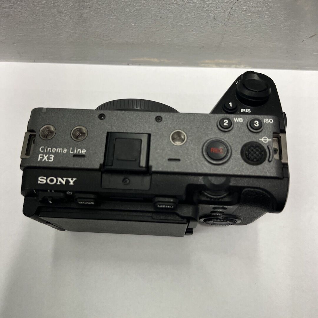 Sony Alpha FX3 12,1MP Cinema Line Vollformatkamera (Nur Gehäuse)