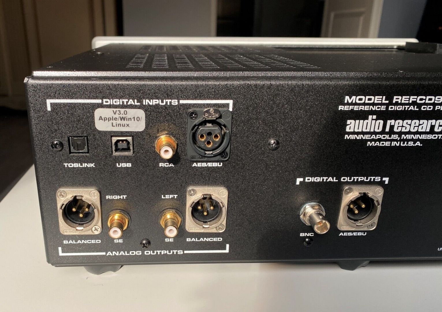 Audio Research REF CD9SE - Reference CD Player and DAC (SILVER)