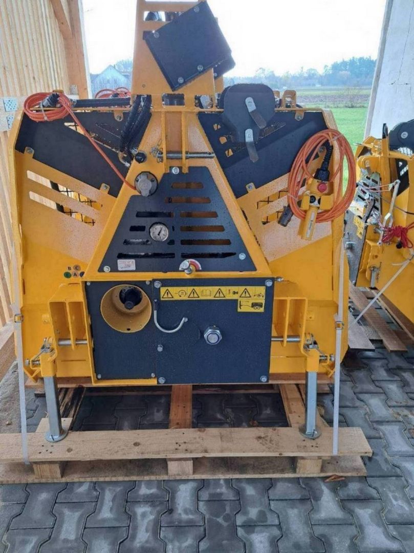 Uniforest 55 H pro Seilwinde