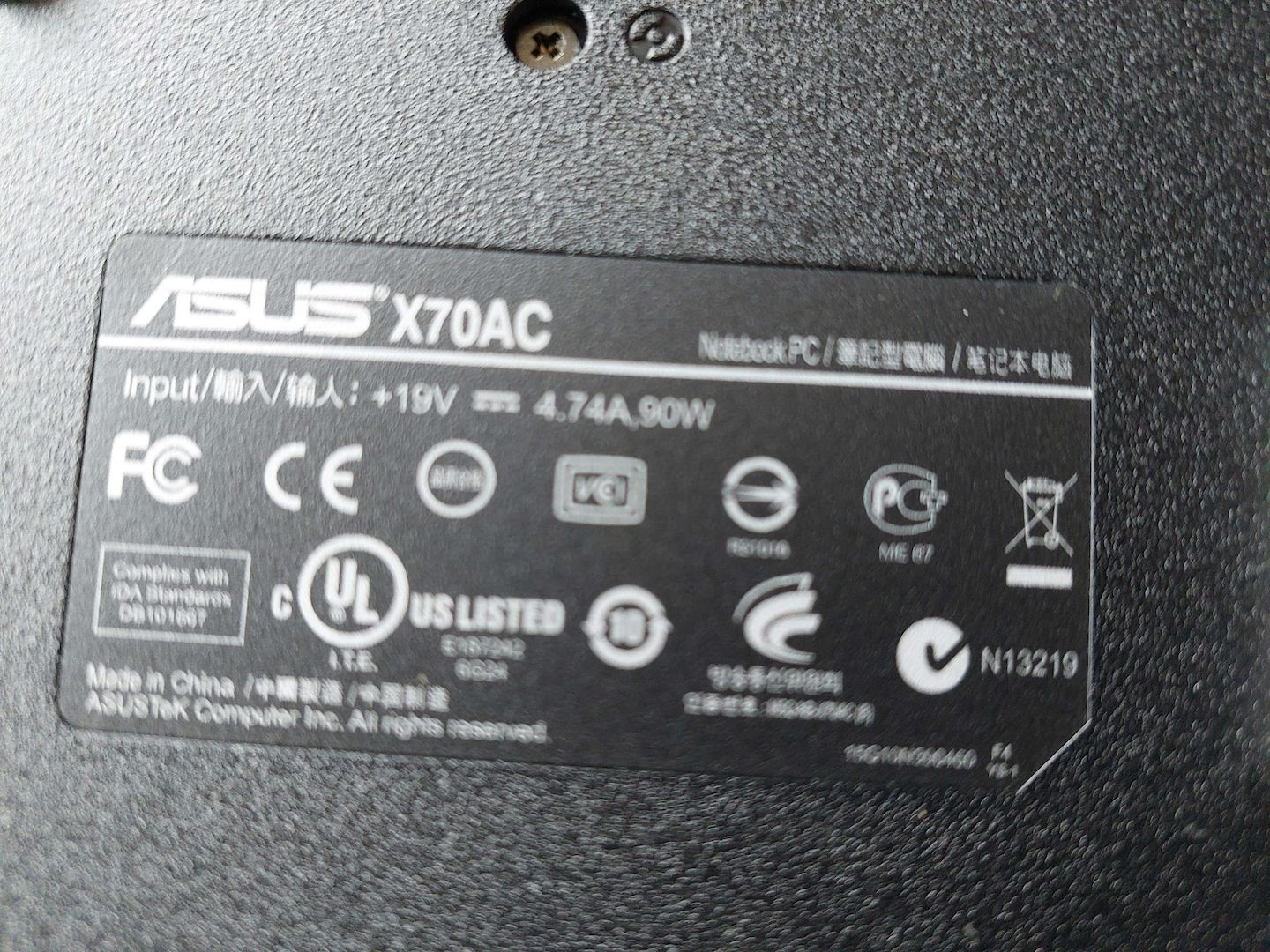 17" Laptop ASUS X70K