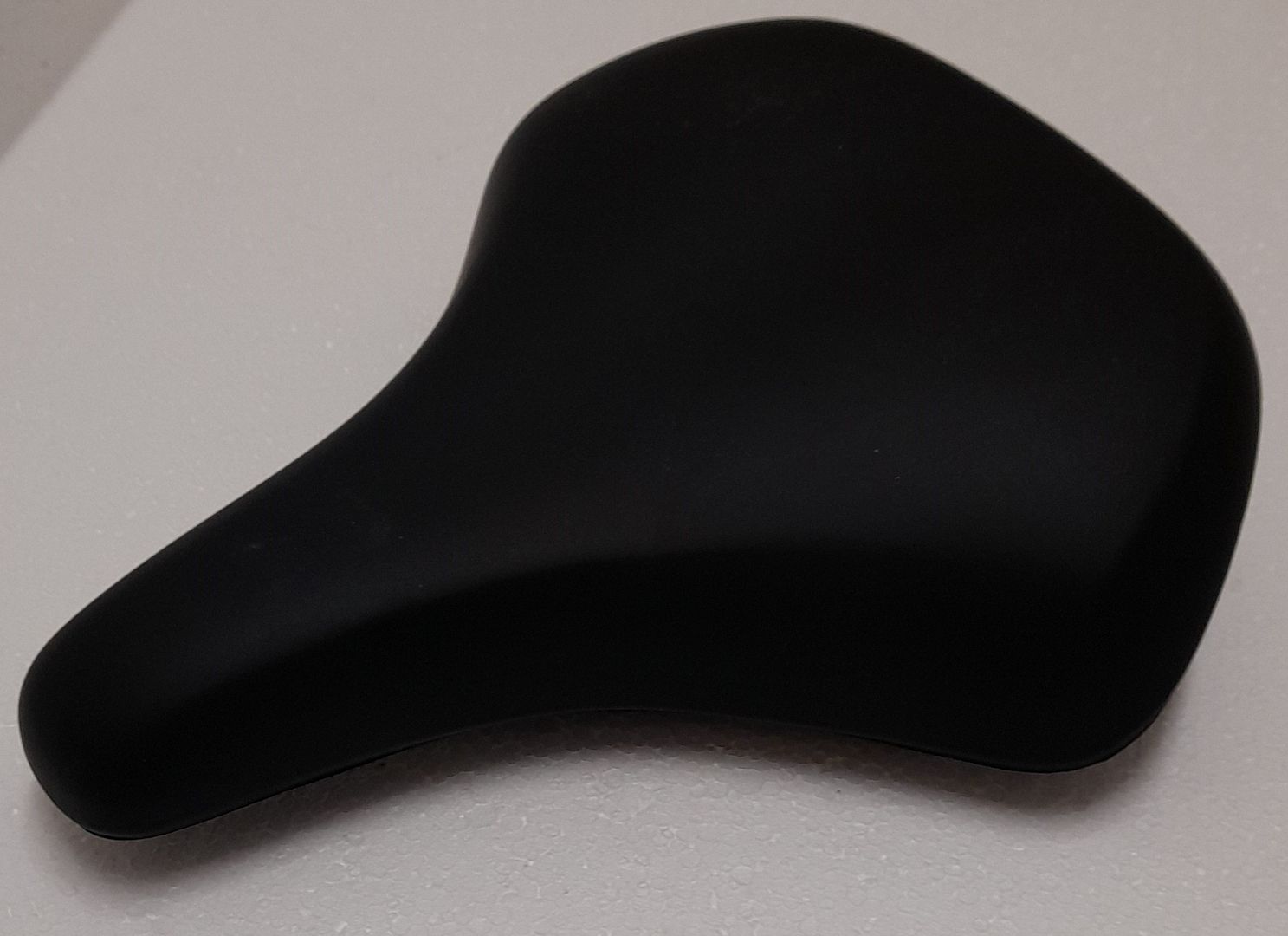 Fahrrad Sattel  Selle Royal Essenza+