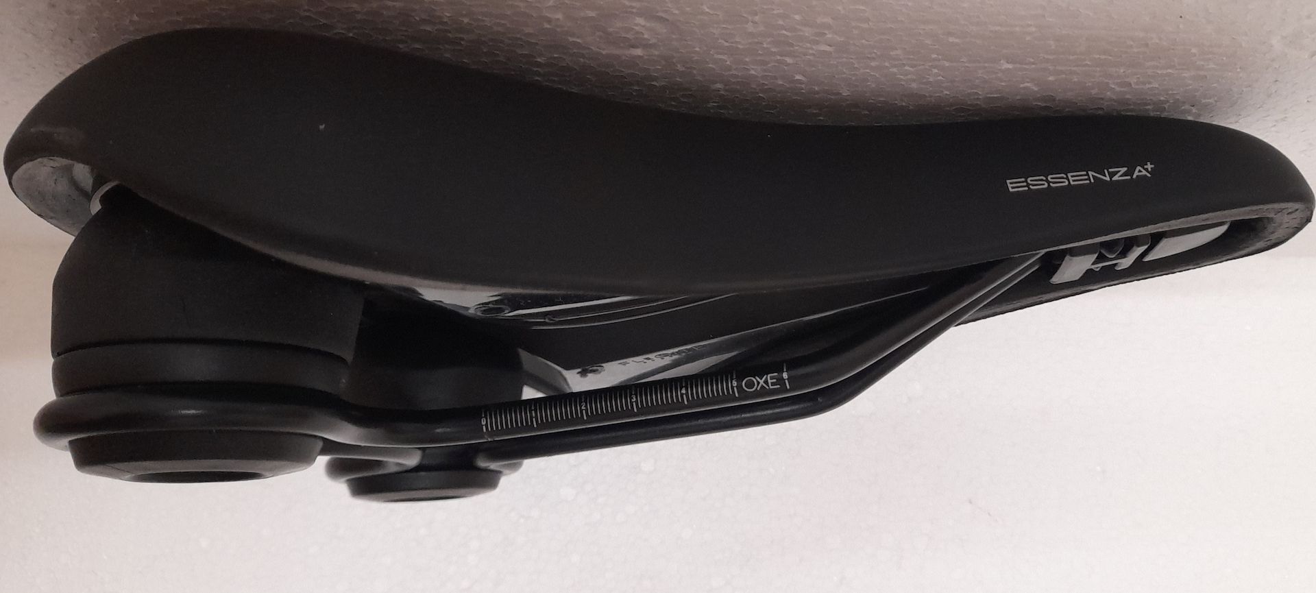 Fahrrad Sattel  Selle Royal Essenza+