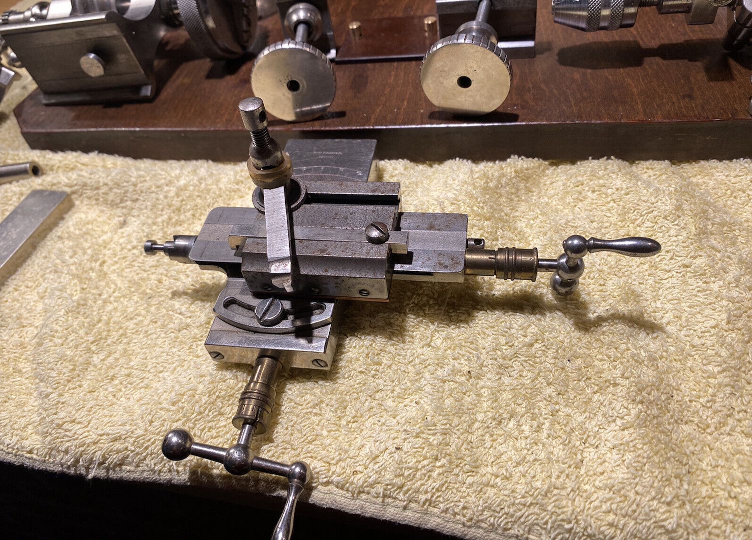 Alte Uhrmacher Drehbank Lorch Schmidt & Co. mit Motor auf Platte