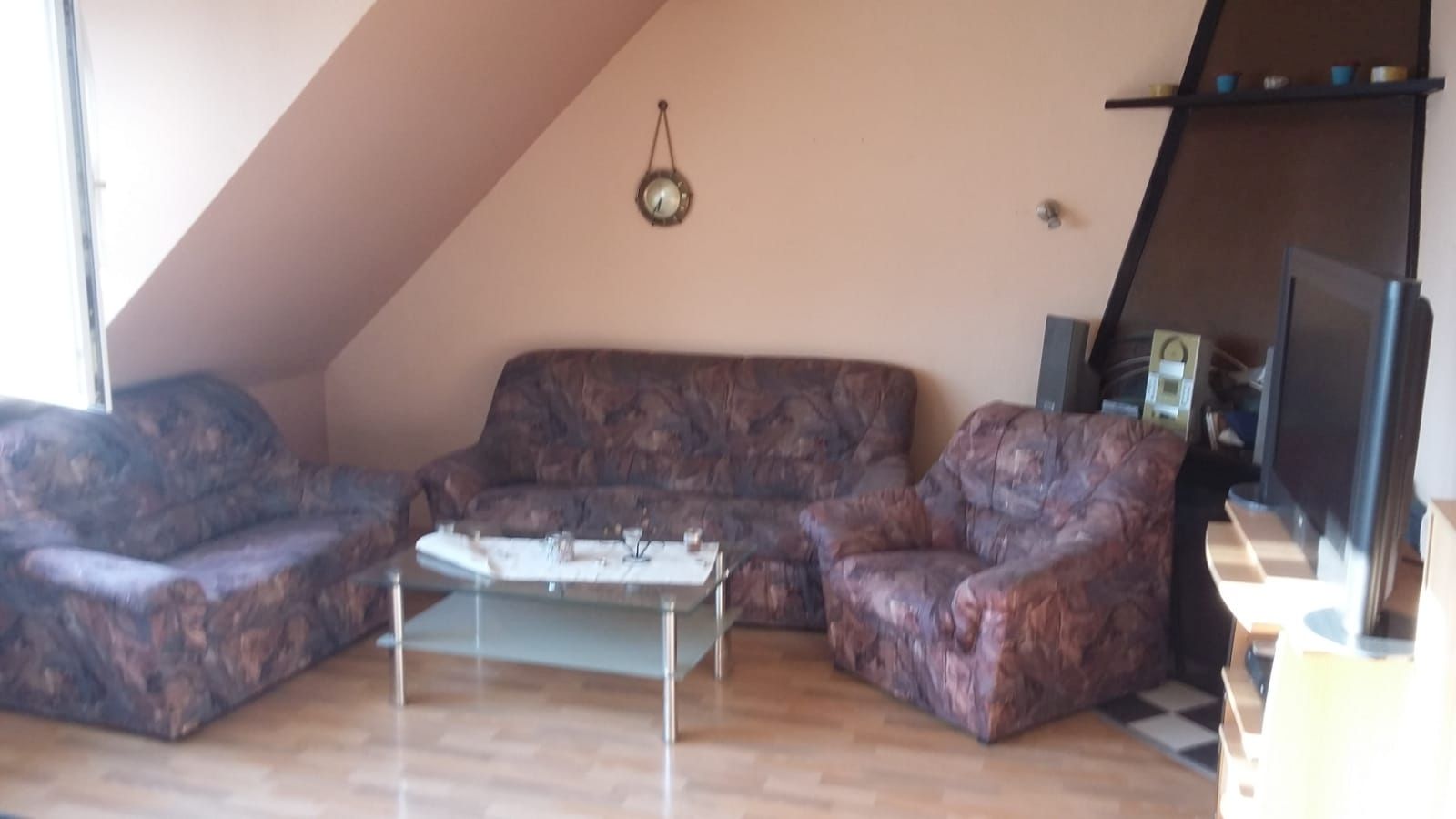 Du bist Ausländische junge Frau und brauchst Aufenthalt! Kostenlose Wohnmöglichkeit!!