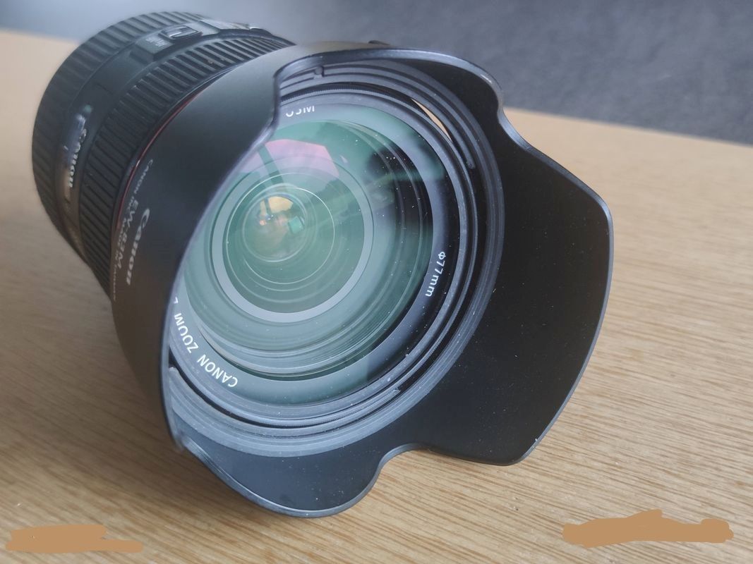 Canon EOS 6D Mark II und Zubehör