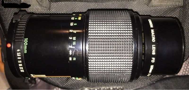Canon Tasche + Canon Makro FD 100 mm Objektiv