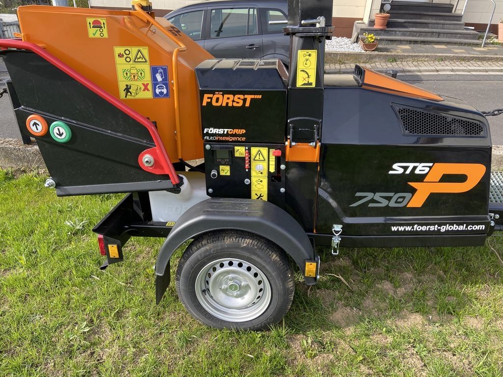 Först ST6P Holz Häcksler Schredder nur 30 Bstd.