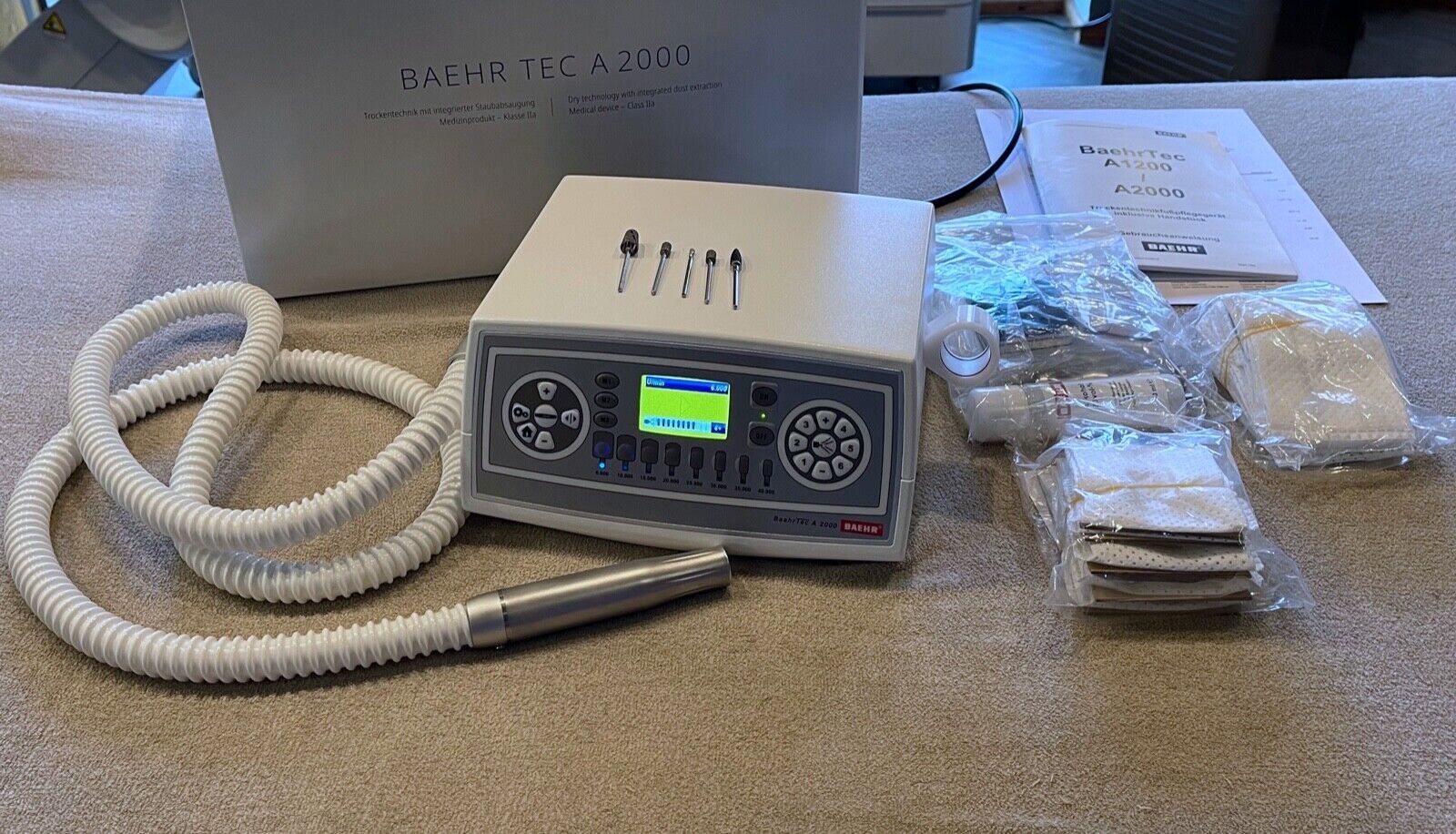 Fusspflegegerat BAEHR TEC A2000 ABSAUGTECHNIK