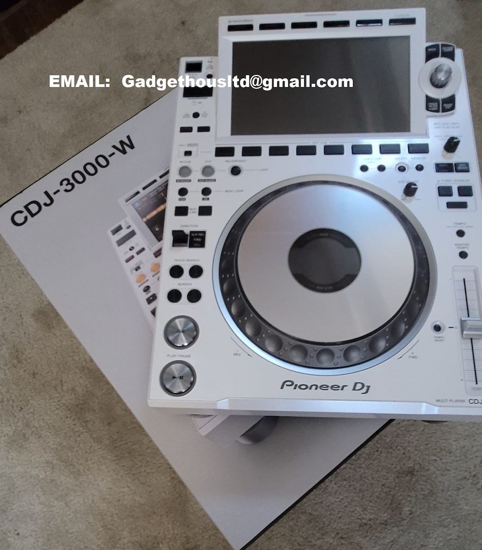 Pioneer CDJ-3000, Pioneer CDJ 2000NXS2, Pioneer DJM 900NXS2, Pioneer DJ DJM-V10 DJ Mixer