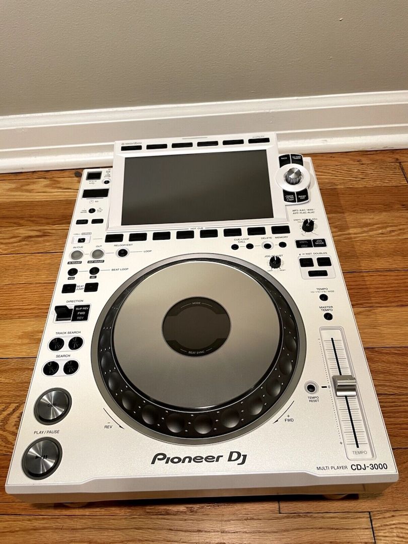 Pioneer XDJ XZ, Pioneer DJ XDJ-RX3,  Pioneer DDJ-REV7, Pioneer DDJ 1000, Pioneer DDJ 1000SRT