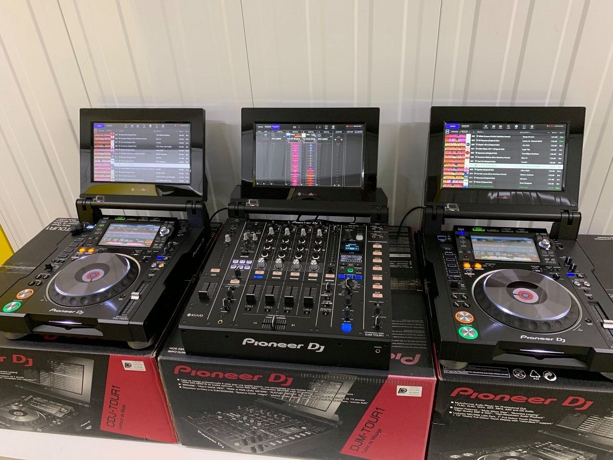 Pioneer XDJ XZ, Pioneer DJ XDJ-RX3,  Pioneer DDJ-REV7, Pioneer DDJ 1000, Pioneer DDJ 1000SRT