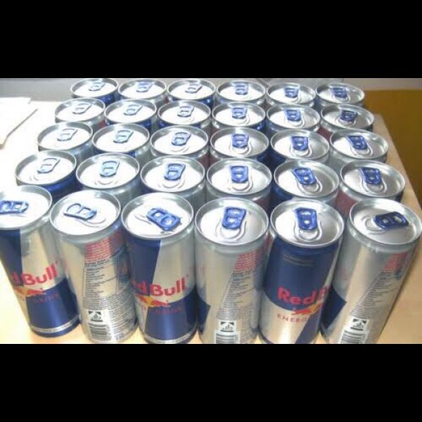 Original Redbull, Fanta und Coca Cola Original Redbull, Fanta und Coca Cola