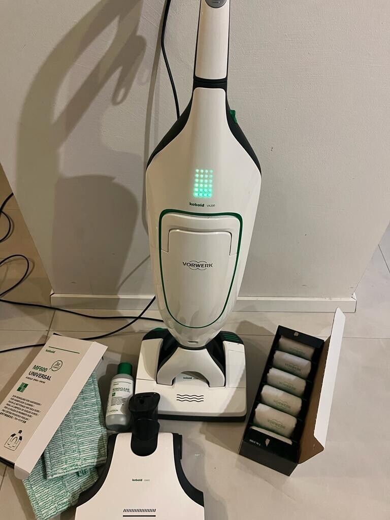 Vorwerk Kobold VK200 EB400 SP600 mit Tücher Koboclean Tüten