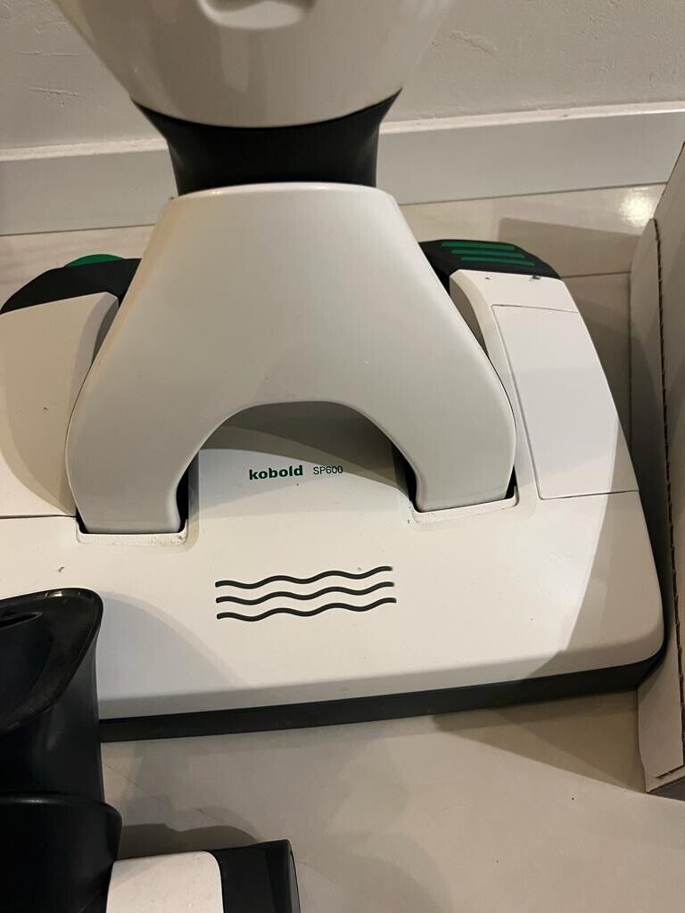Vorwerk Kobold VK200 EB400 SP600 mit Tücher Koboclean Tüten