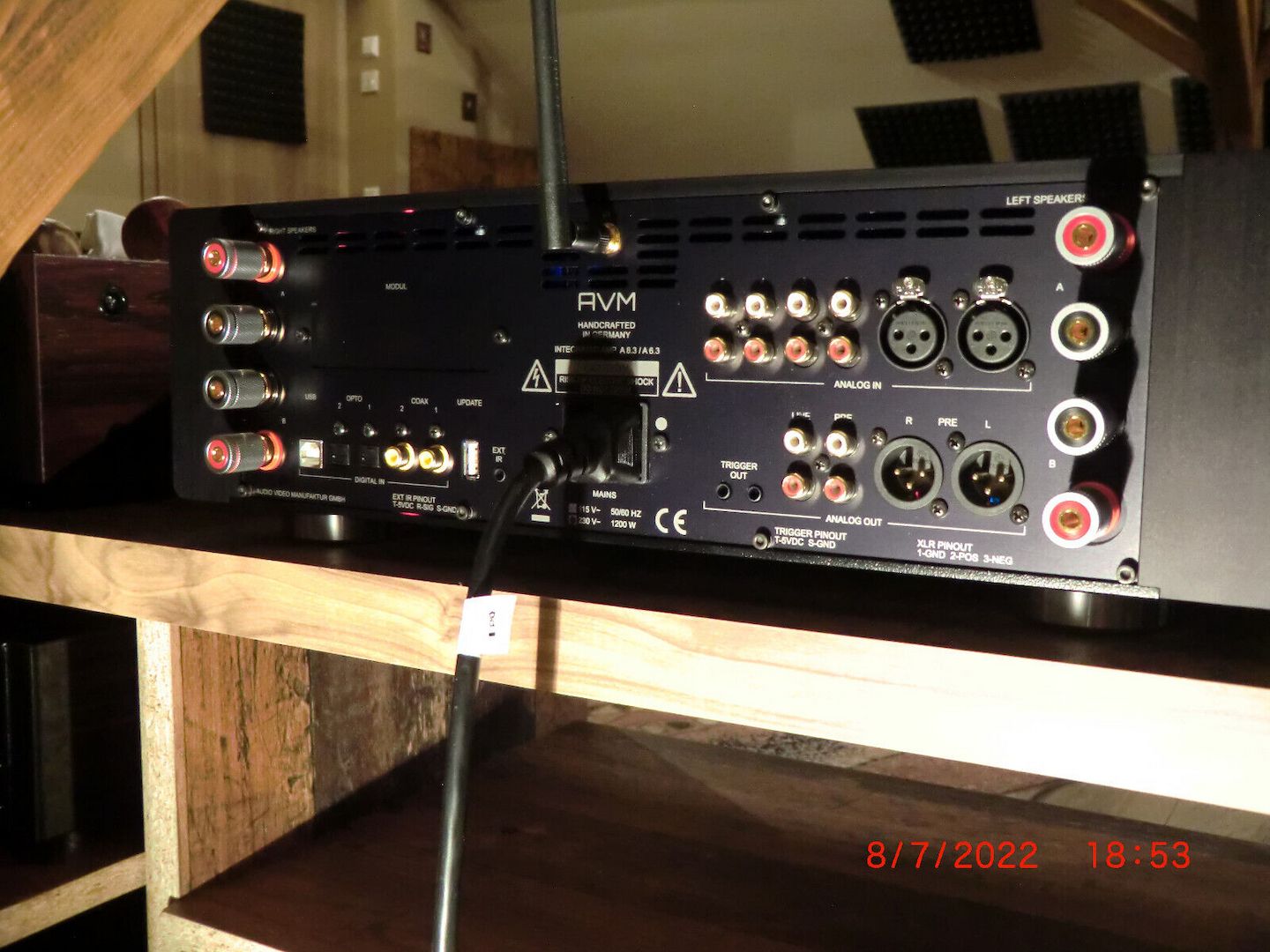 AVM OVATION A6.3 Schwarz - 2 x 330 Watt Vollverstärker