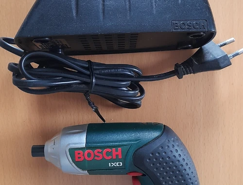 Bosch Akkuschrauber IXO 1 defekt