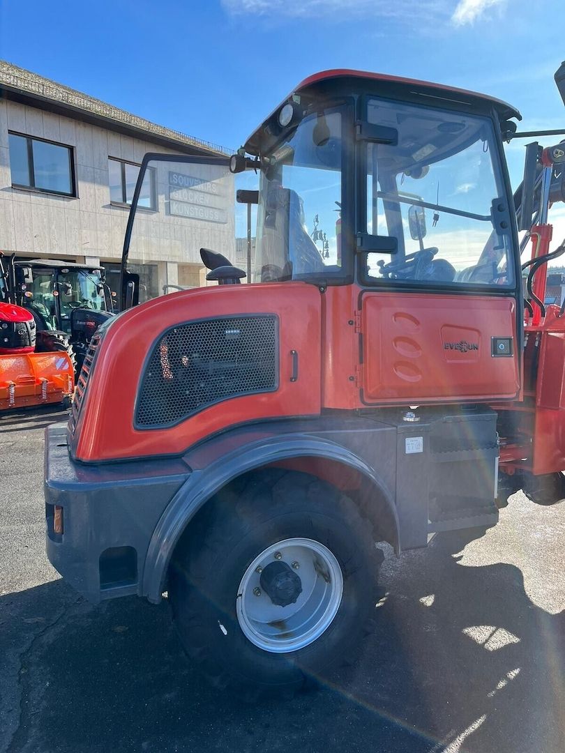 Everun ER12 Radlader Hoflader bagger SBF Everun ER12 Radlader Hoflader bagger SBF