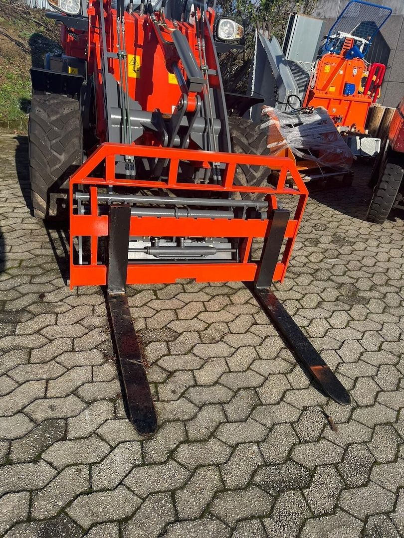 Everun ER12 Radlader Hoflader bagger SBF Everun ER12 Radlader Hoflader bagger SBF