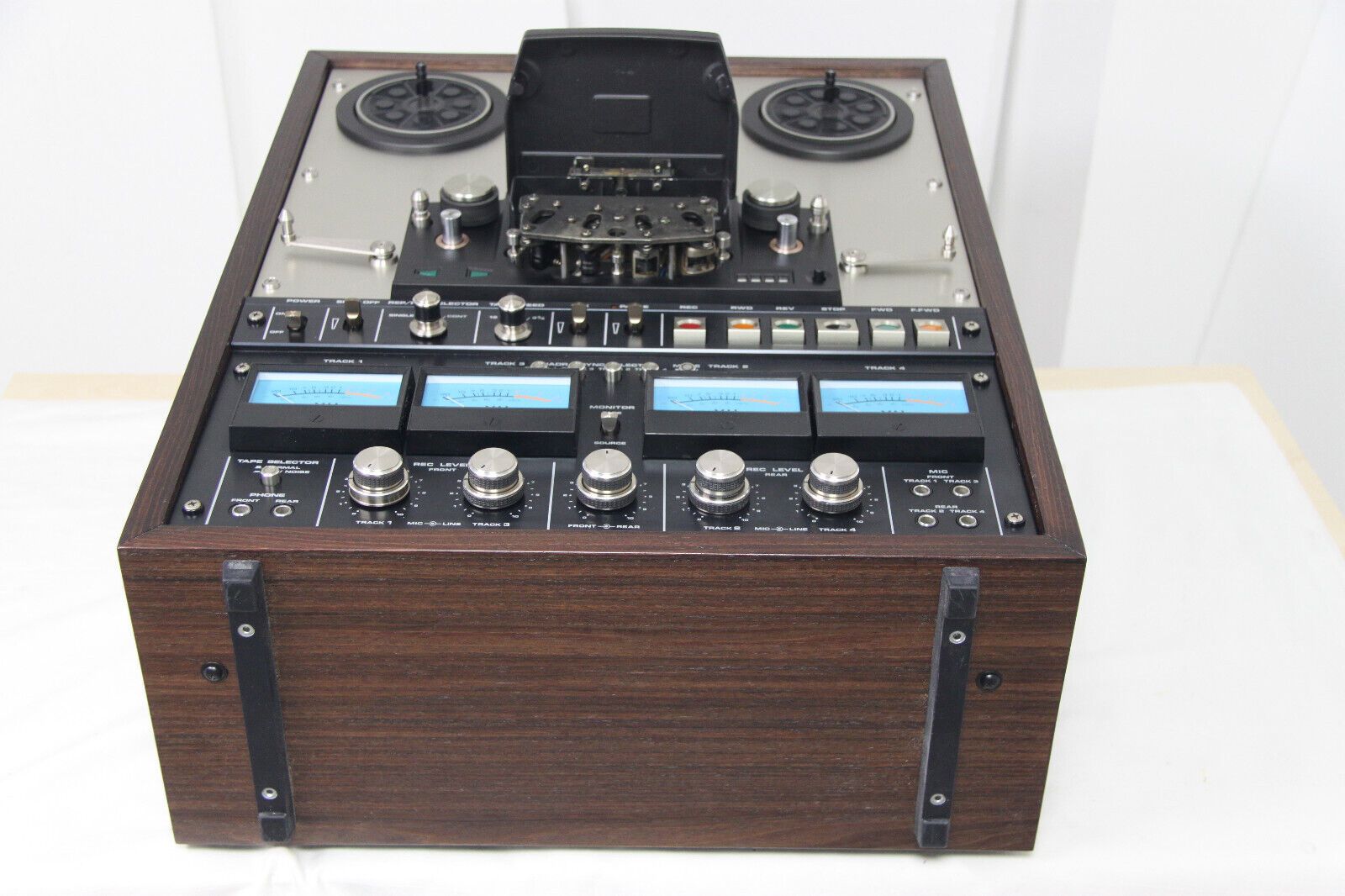 Akai GX-400D-SS Tonbandgerät Rolle zu Rolle