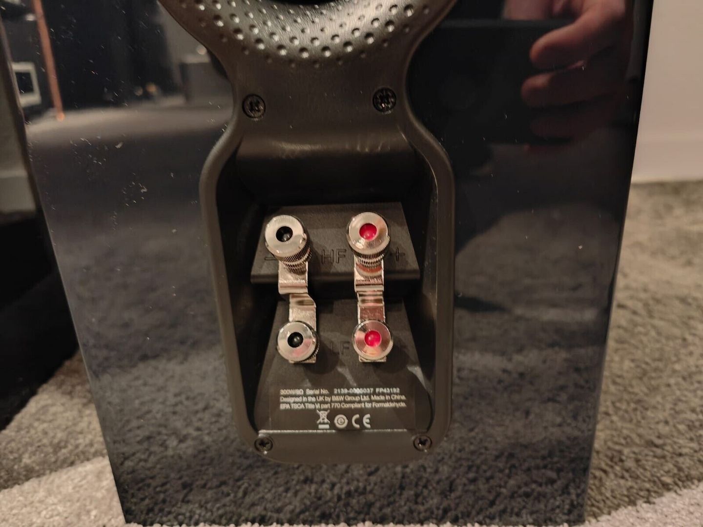 Bowers & Wilkins 702 Signature High End Standlautsprecher 2022 blau