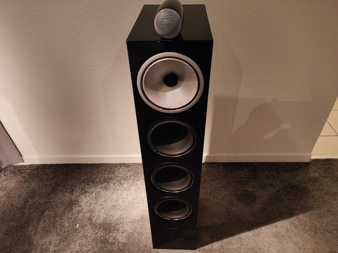 Bowers & Wilkins 702 Signature High End Standlautsprecher 2022 blau