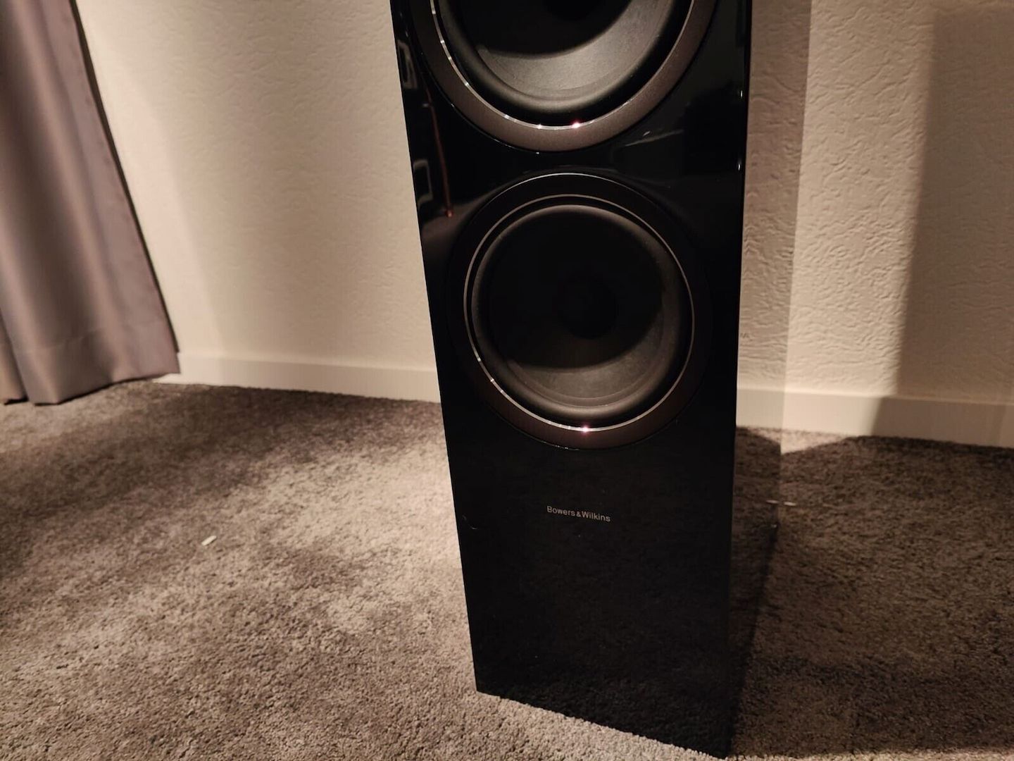 Bowers & Wilkins 702 Signature High End Standlautsprecher 2022 blau