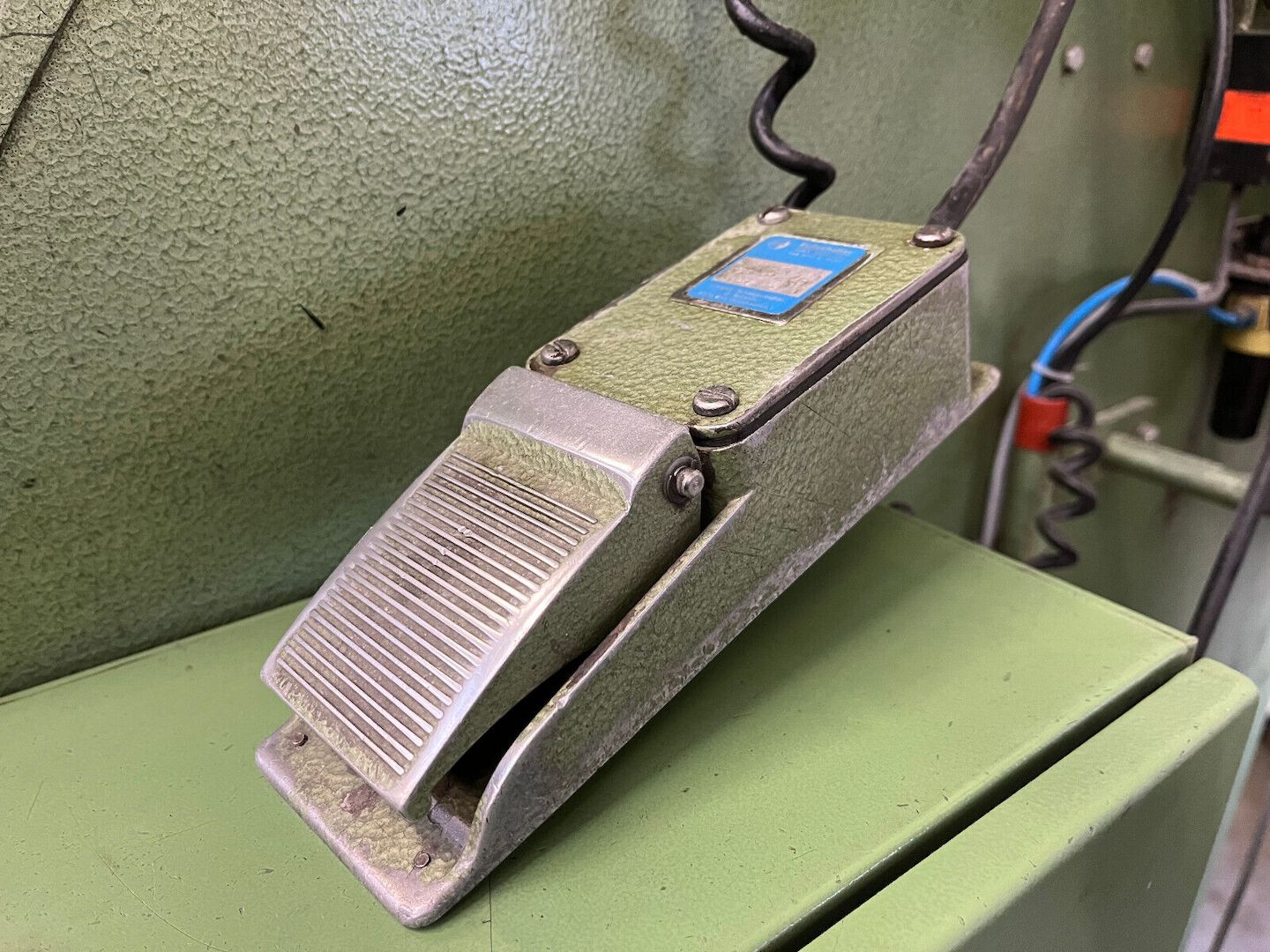 Auer ST 1000 PS Injektor-Strahlkabine Glasperlen Strahlanlage Sandstrahlkabine