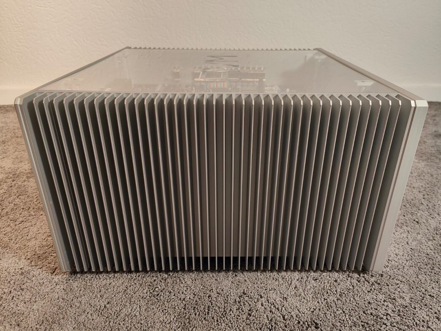 AVM SA8.2 SA 8.2 High End Endstufe in silber aus 2019 geserviced