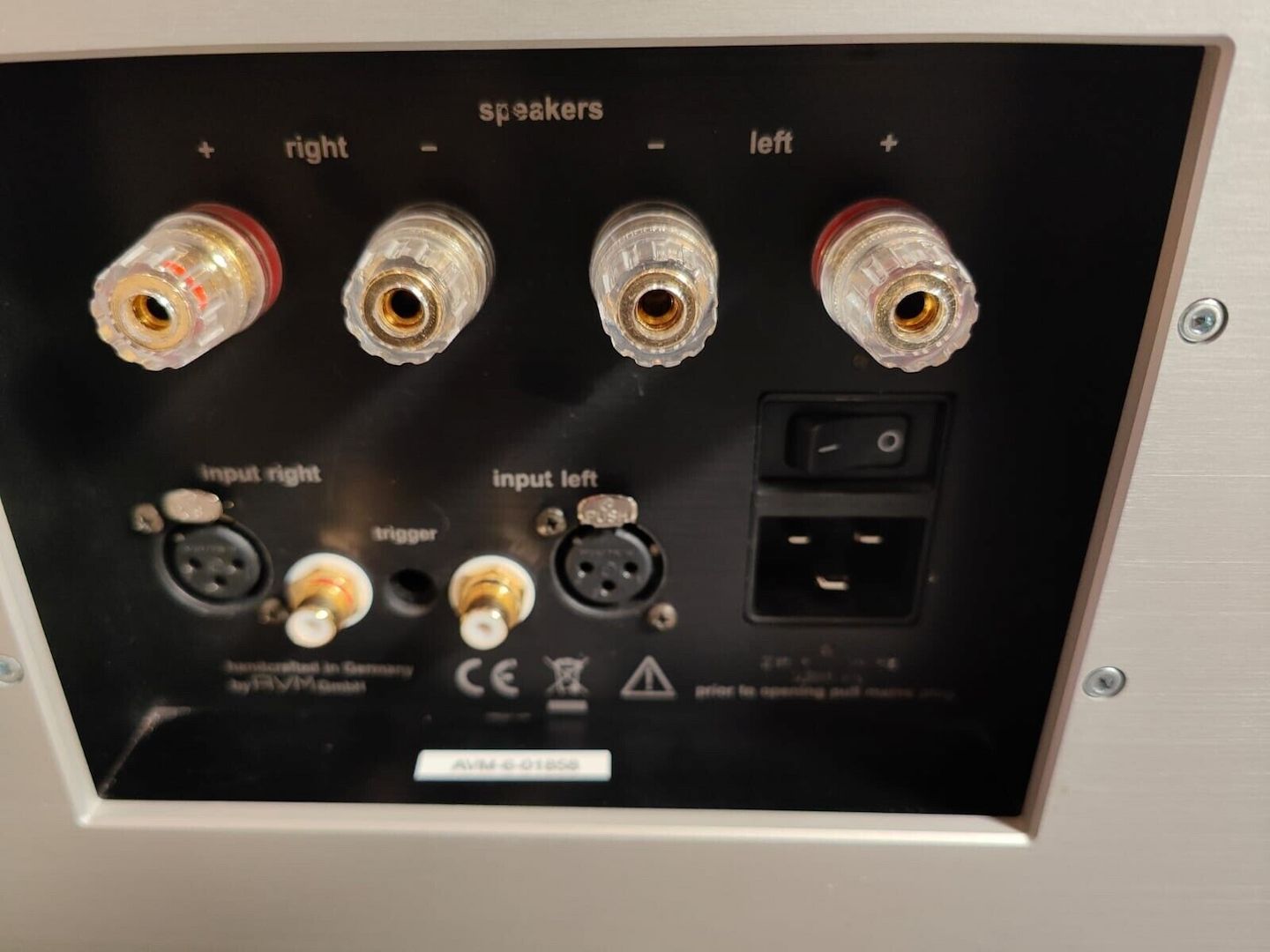 AVM SA8.2 SA 8.2 High End Endstufe in silber aus 2019 geserviced