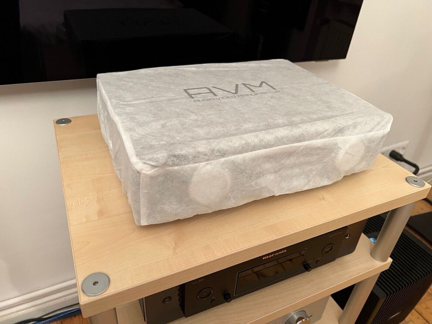 EVOLUTION CS 5.3 in schwarz 2x350 W Röhren-Vorstufe