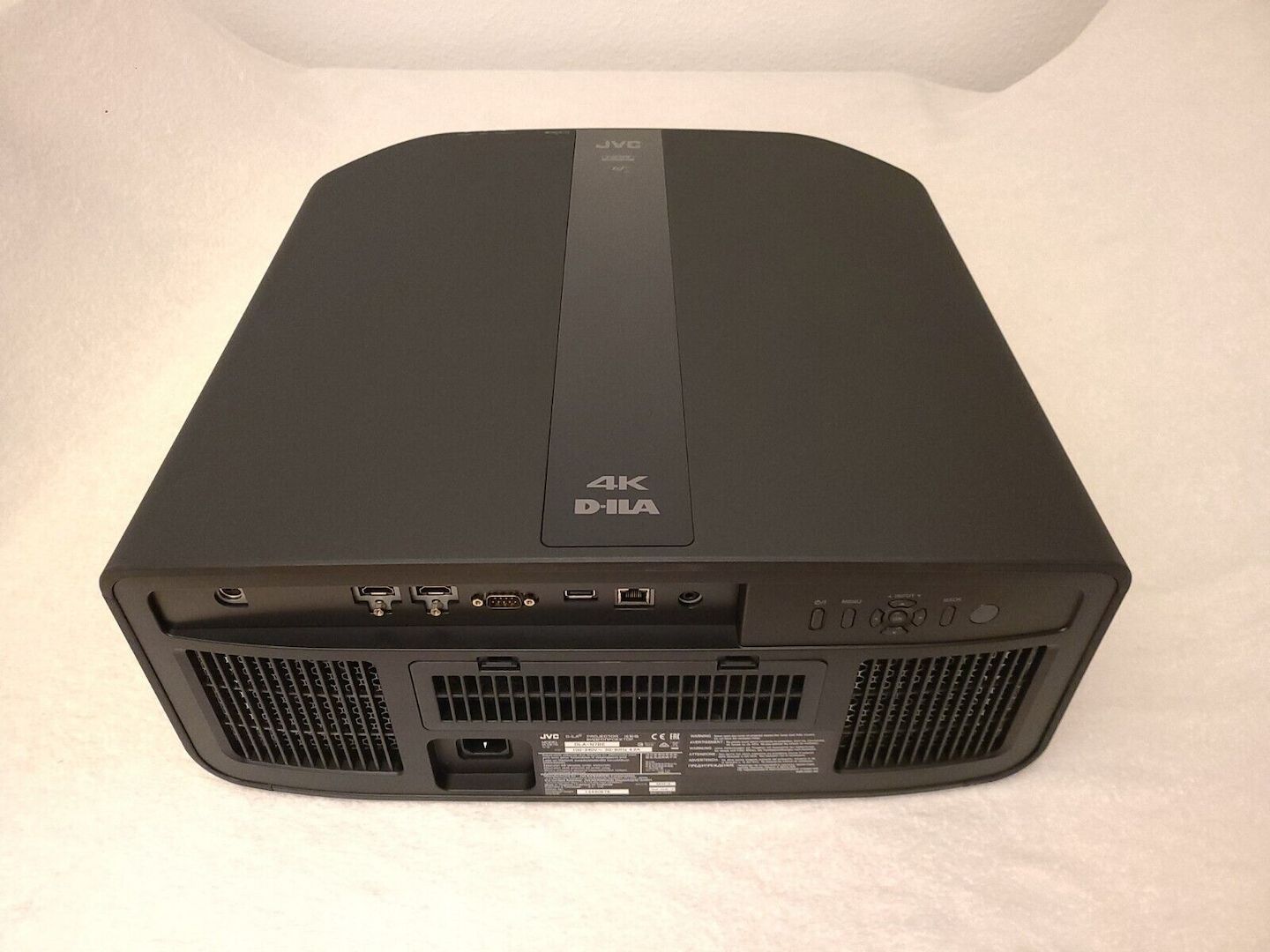 JVC DLA-N7B Projektor N7 Beamer Schwarz 1750 Stunden