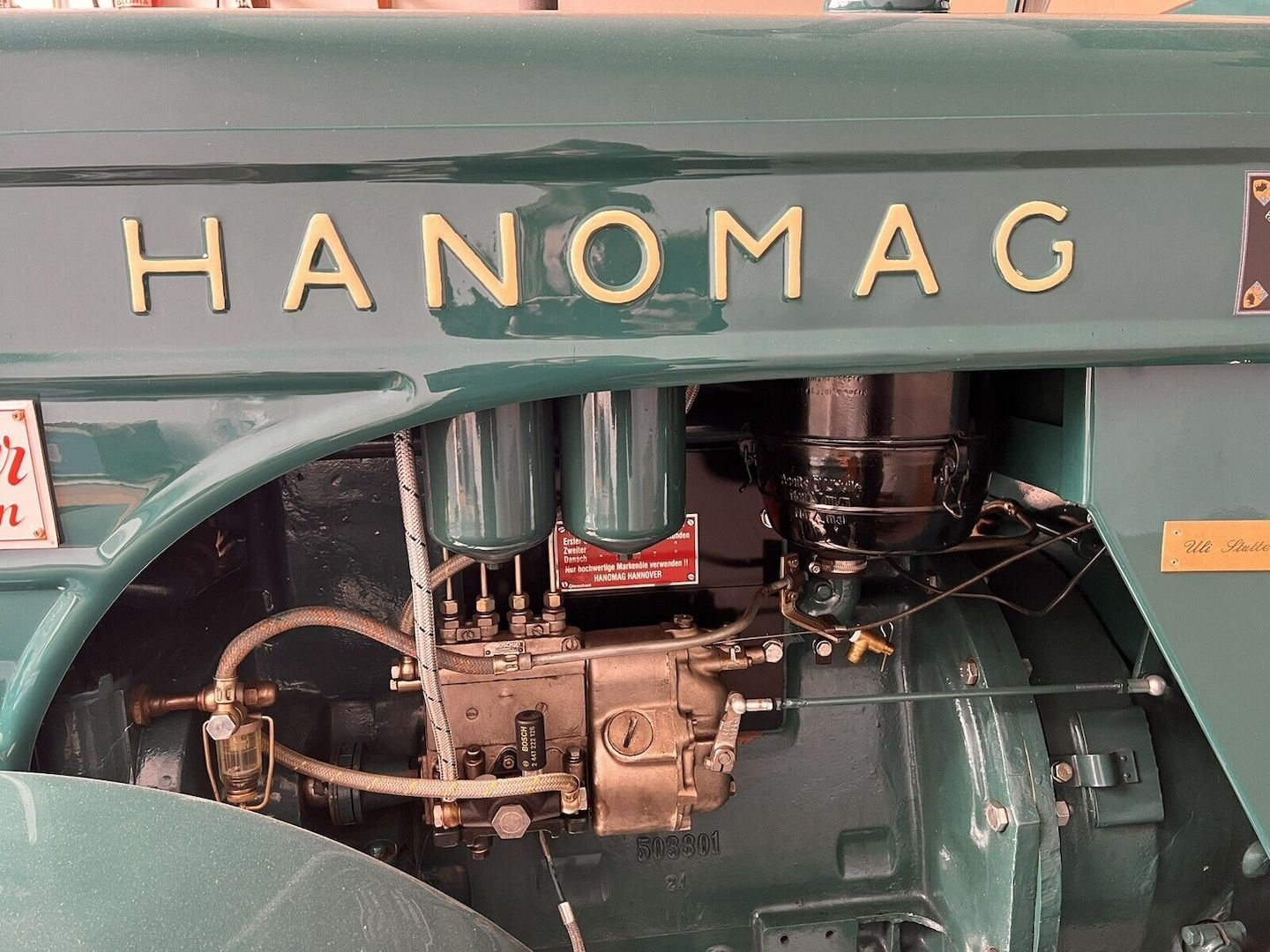 Hanomag R 450