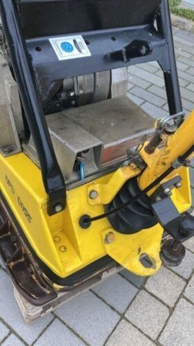 Wacker Rüttelplatte 6055