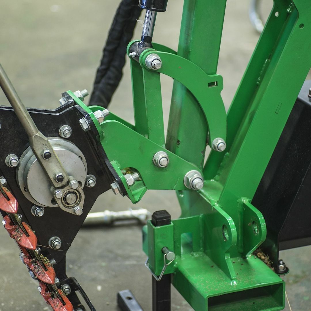 Heckenschere Schere mit Arm 160cm Schlepper Dreipunk Heckenschneider hydraulisch