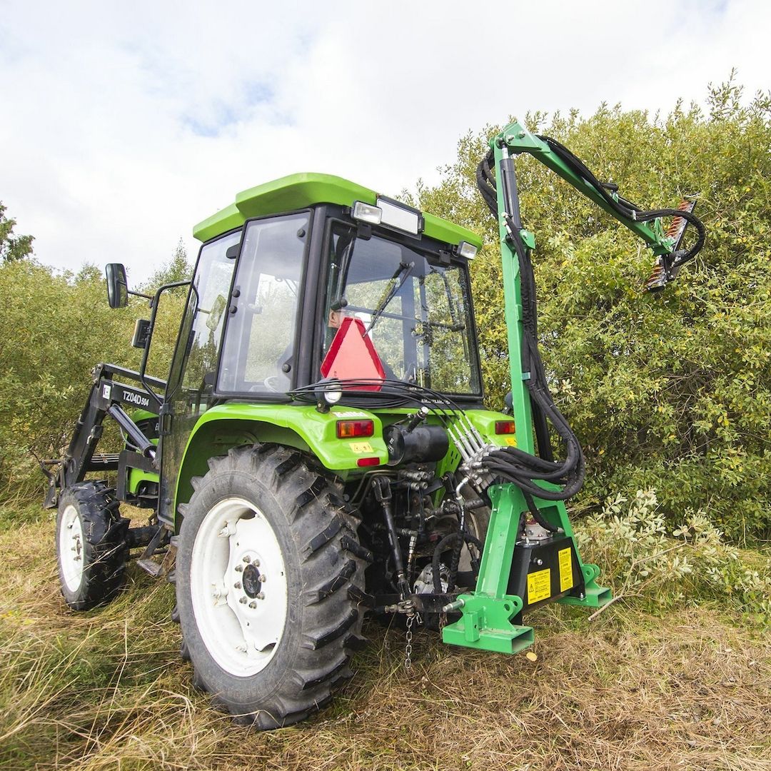 Heckenschere Schere mit Arm 160cm Schlepper Dreipunk Heckenschneider hydraulisch