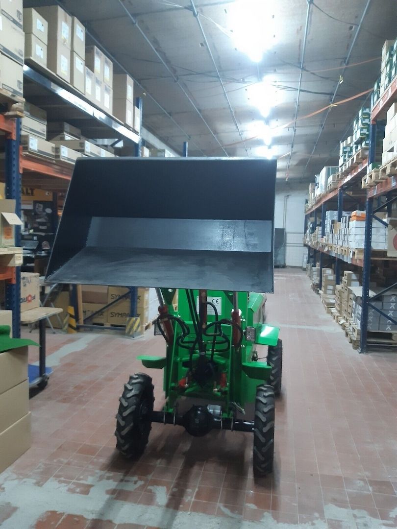 Hoflader Radlader Elektroantrieb Allrad 4WD 15kmh 120Ah