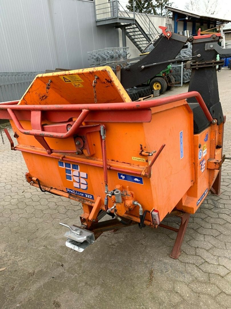 Asthäcksler Tünnissen 327ZU mit Untersetzungsgetriebe