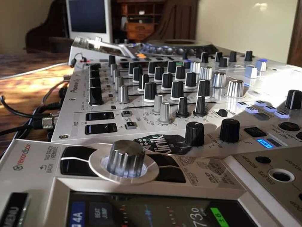 Pioneer CDJ 2000 NXS2 Limited