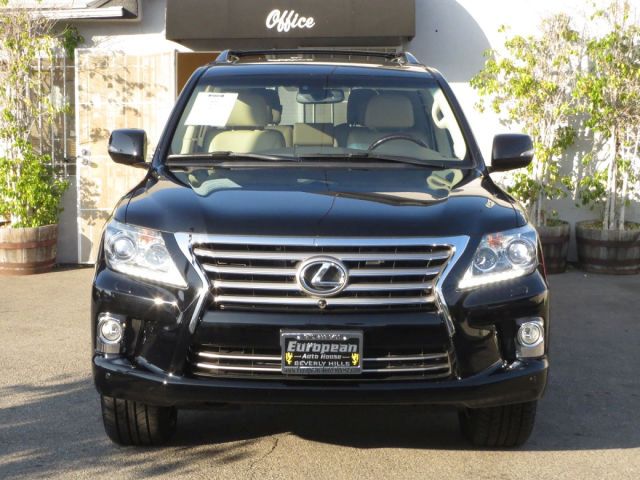 2013 Lexus LX 570 2013 Lexus LX 570