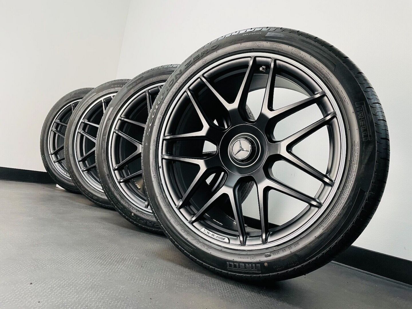 NEU! Original 22 Zoll Mercedes G63 AMG W463 Sommer Schmiederäder - A4634012000