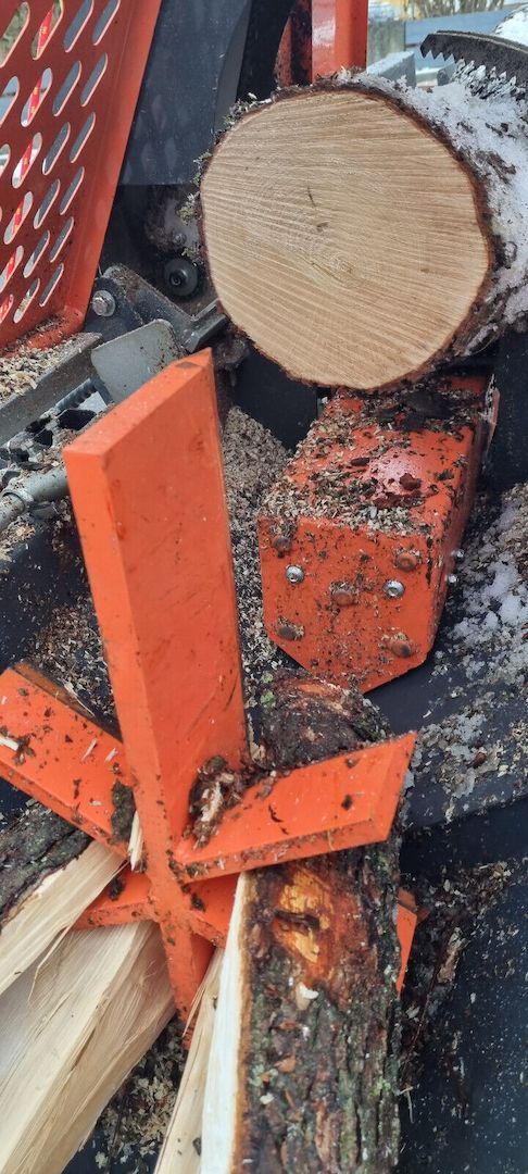 Sägespaltautomat RM7-12TEA 2 x Förderband Sägespalter Brennholzaufbereitung