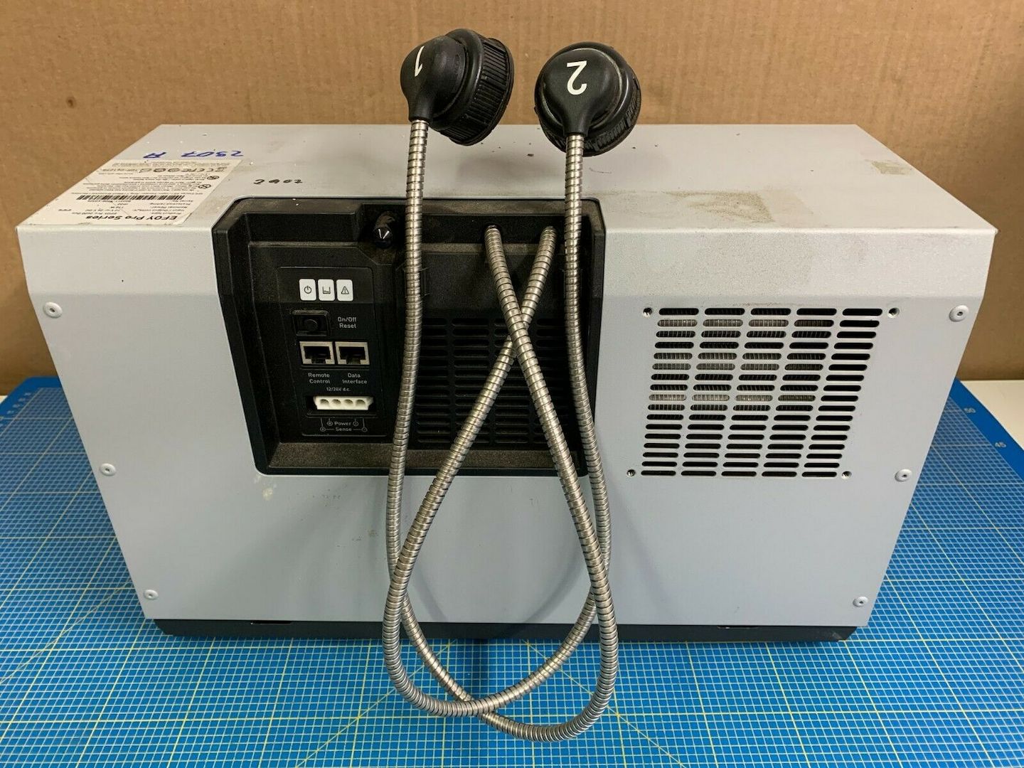 EFOY Fuel Cell Pro 2400 Duo set 12/24V DC 110W